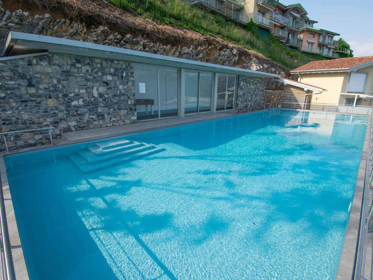Van Gogh - Beautiful Lake Iseo View And Swimming Pool Parzanica Exteriér fotografie